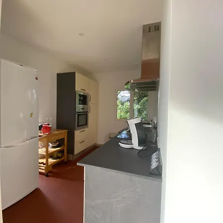 Le De Serrieres Ferienhaus